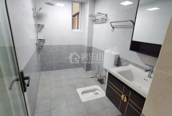 汉诚·605公馆 3室2厅2卫 94㎡ 租价20400元/年